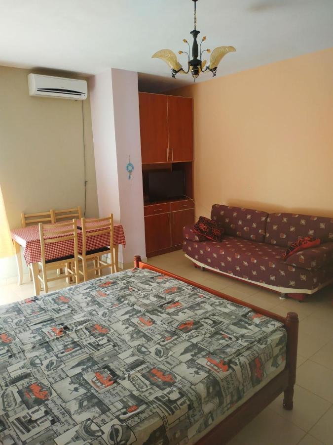 Hasani * Durrës