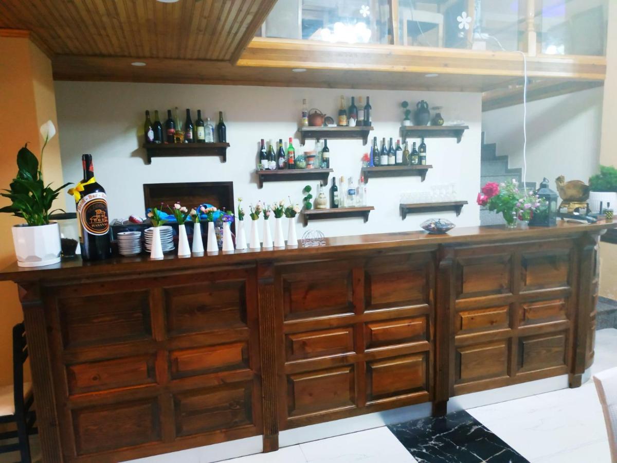 Hasani Hotel *