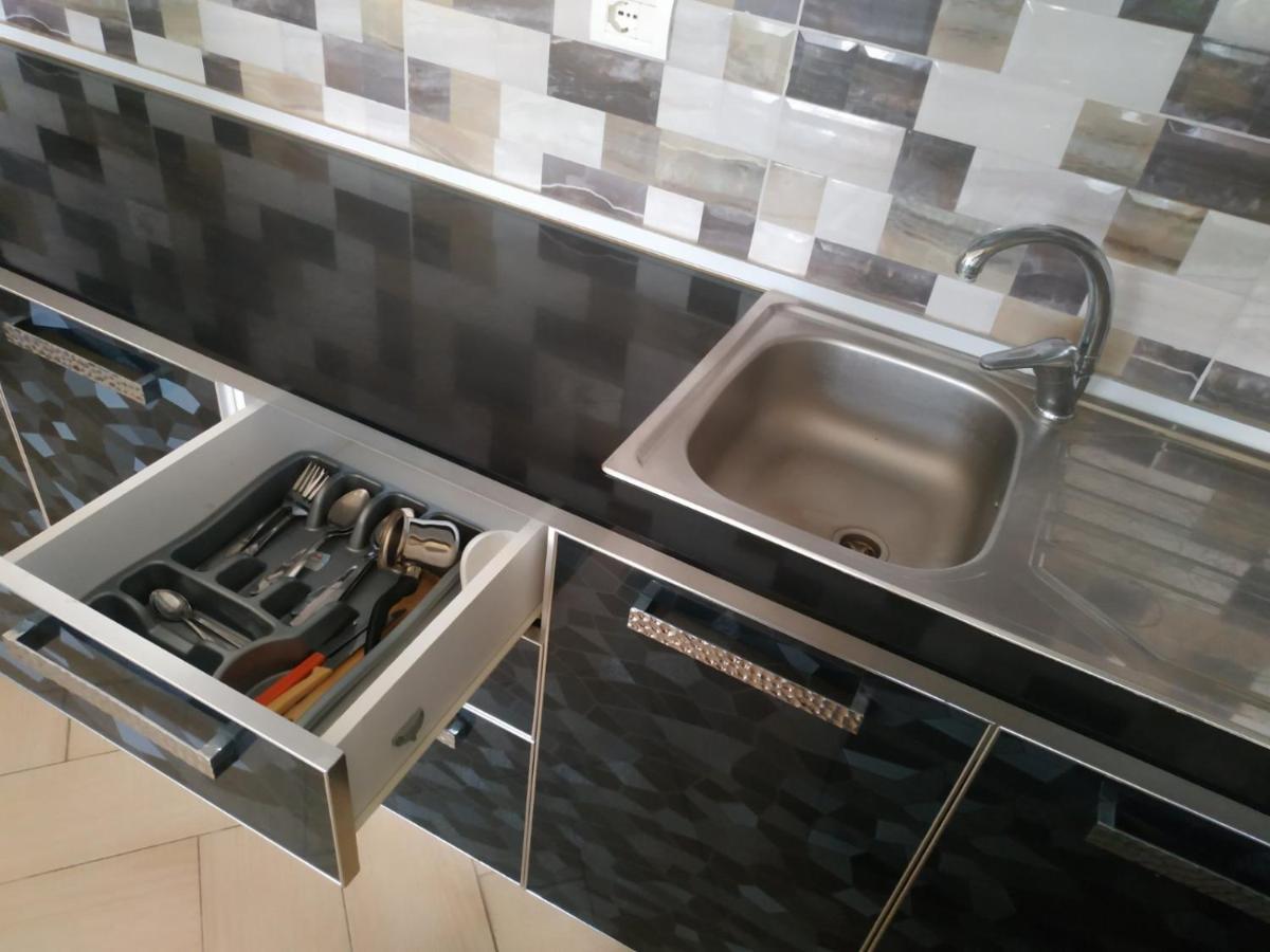 Hasani Hotel Durres